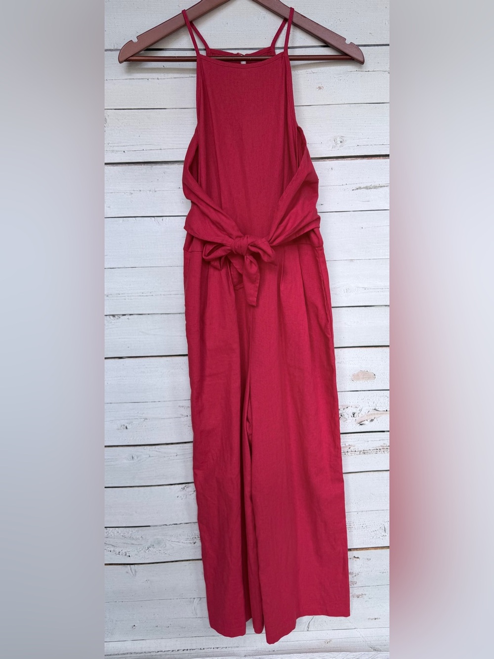 Lush High-Neck Tie-Waist Wide-Leg Jumpsuit Size Small